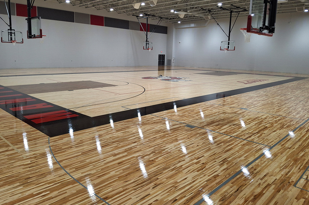 manitowoc-lutheran-basketball-court-flooring